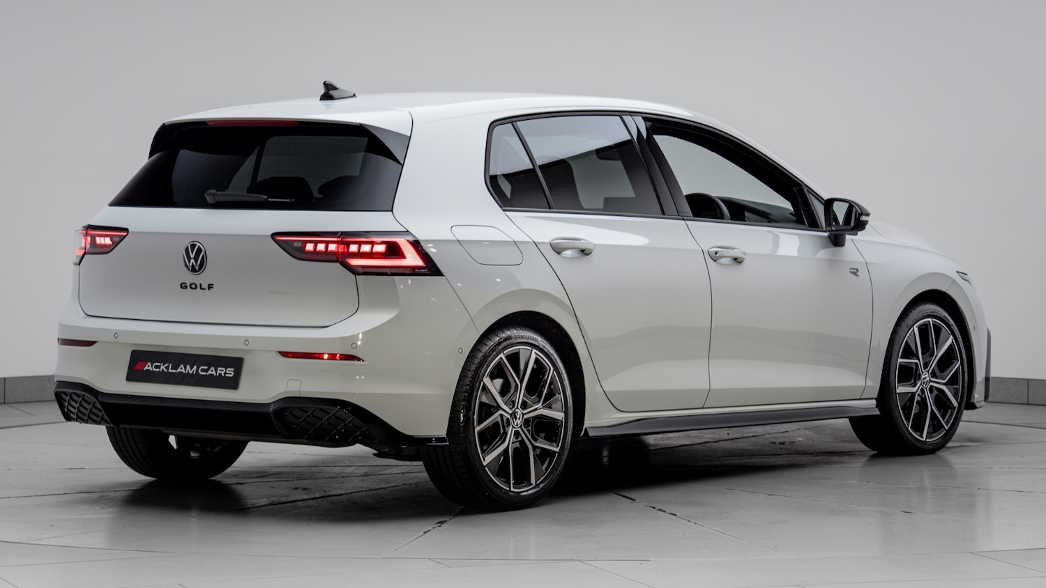 Used Volkswagen Golf 2025 for sale - 77225017: Photo 6