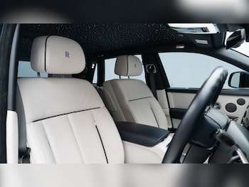Used Rolls-Royce Phantom 2019 for sale - 75751081: Photo