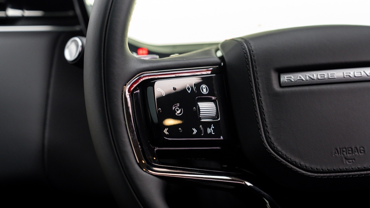 Used Land Rover Range Rover Sport 2025 for sale - 77122621: Photo 14