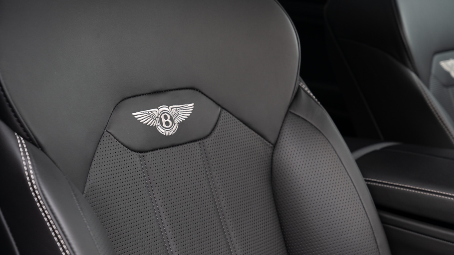 Used Bentley Bentayga 2020 for sale - 76556884: Photo 20