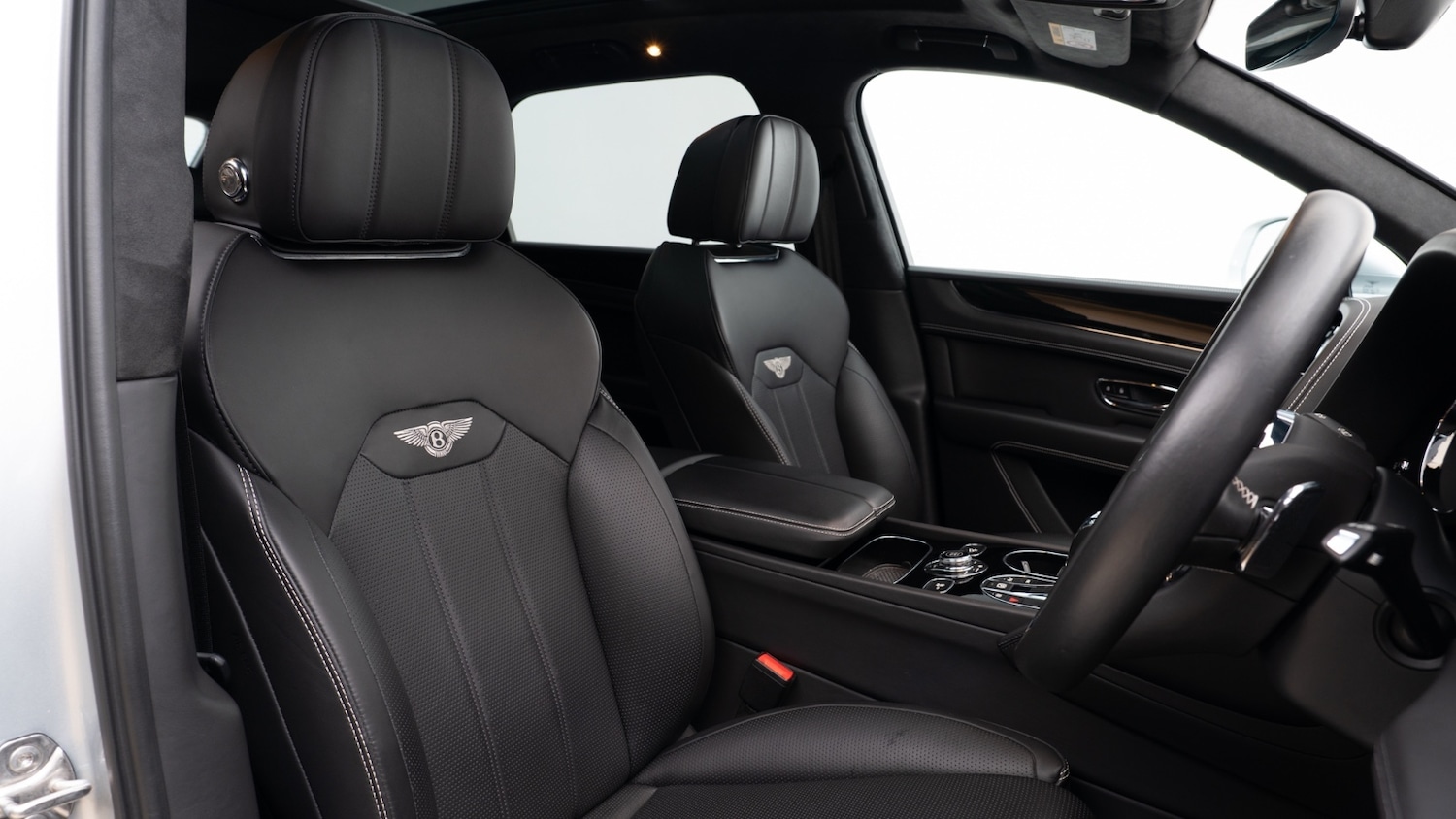 Used Bentley Bentayga 2020 for sale - 76556884: Photo 3