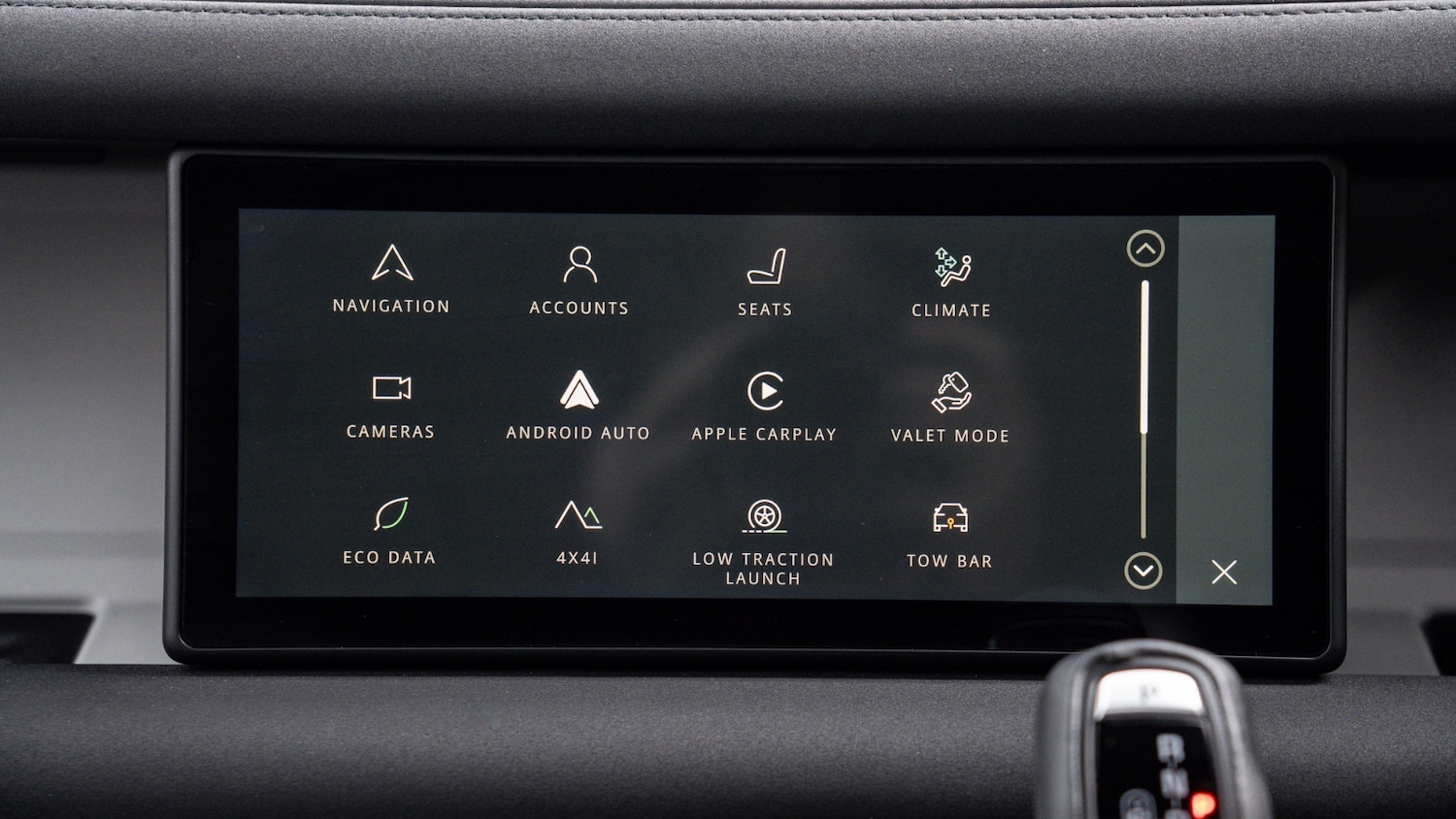 Used Land Rover Defender 2022 for sale - 77247948: Photo 15