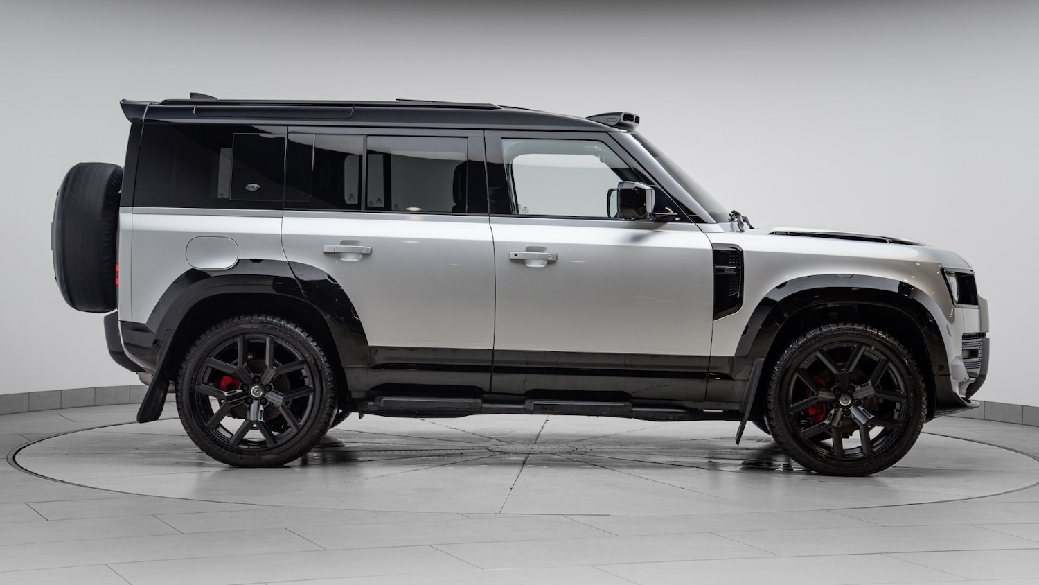 Used Land Rover Defender 2022 for sale - 77247948: Photo 5