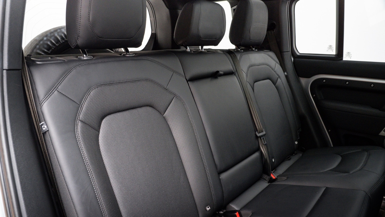 Used Land Rover Defender 2022 for sale - 77247948: Photo 9