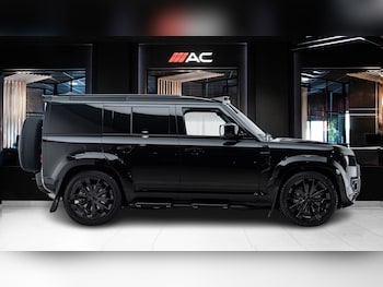 Used Land Rover Defender 2026 for sale - 79217837: Photo