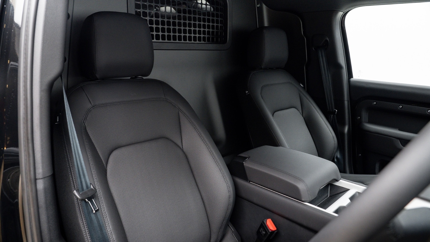 Used Audi Q5 2025 for sale - 77420434: Photo 3