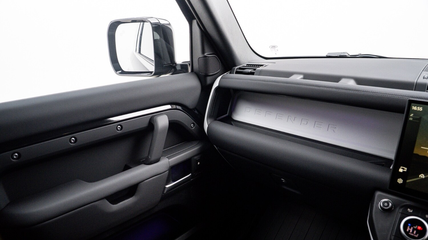 Used Land Rover Defender 2025 for sale - 77111315: Photo 29