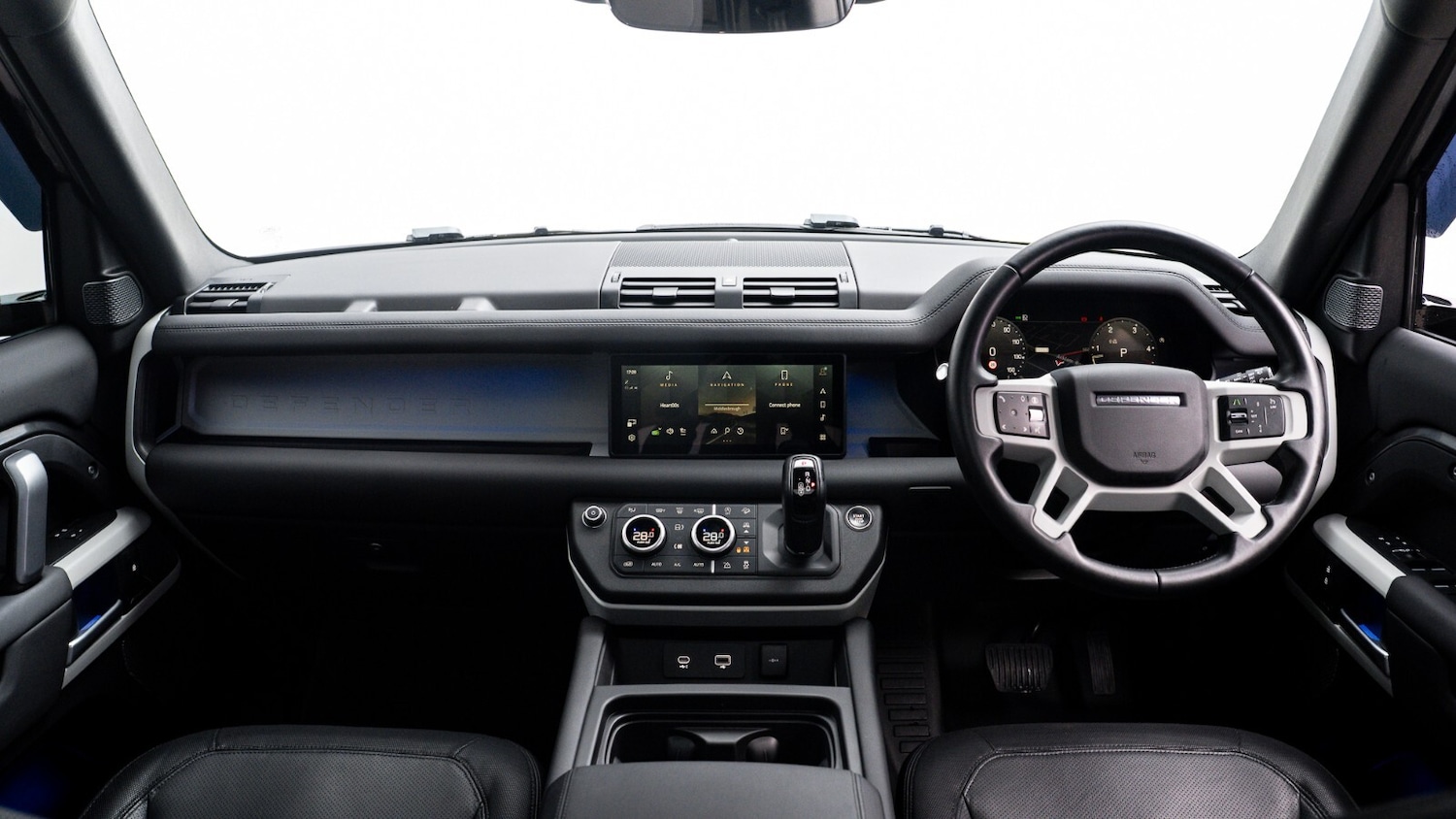 Used Land Rover Defender 2024 for sale - 78041946: Photo 2