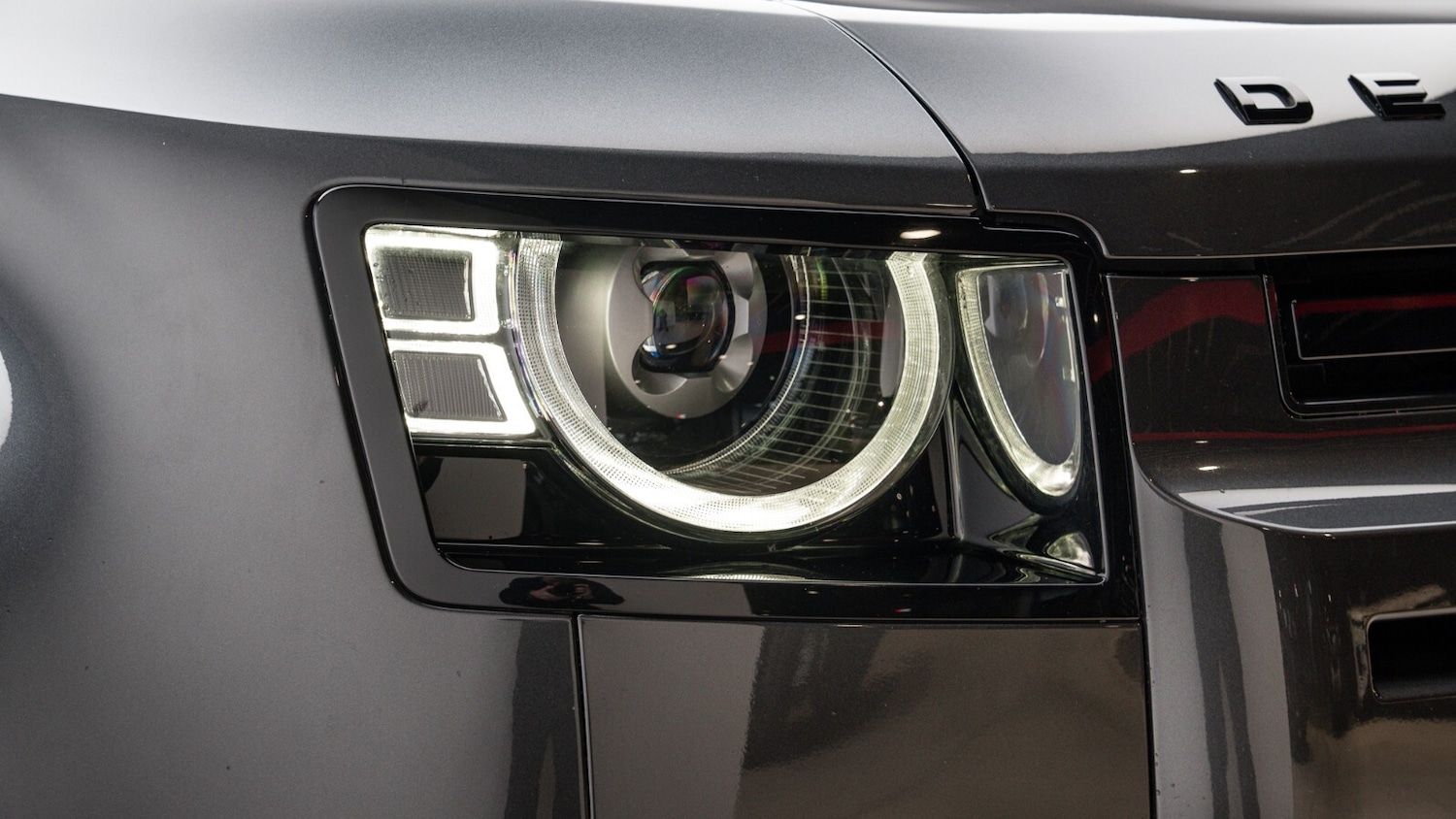 Used Land Rover Defender 2024 for sale - 78041946: Photo 38