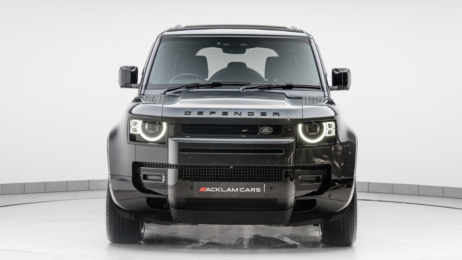 Used Land Rover Defender 2024 for sale - 78041946: Photo 4