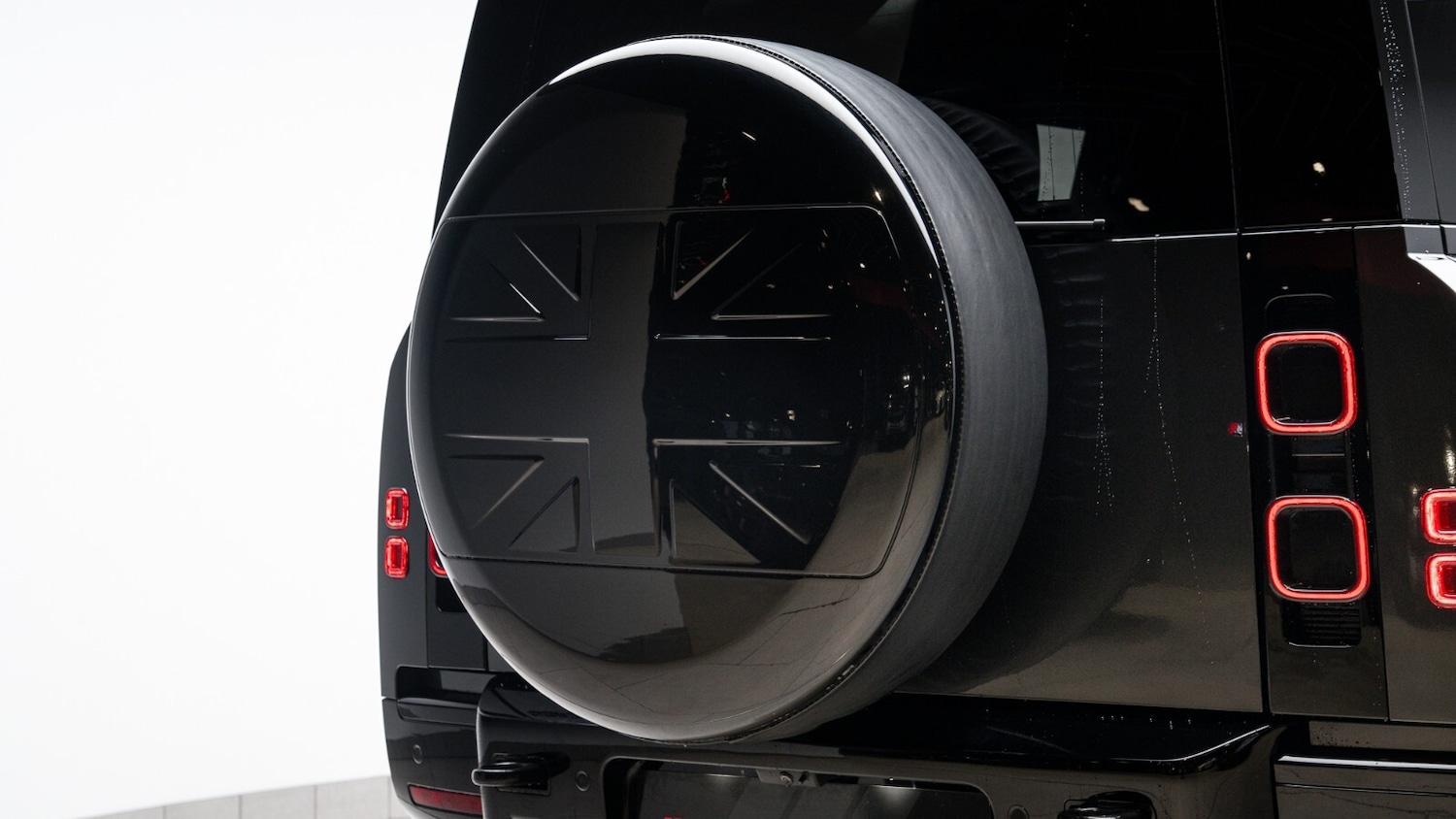 Used Land Rover Defender 2024 for sale - 78041946: Photo 41