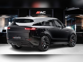 Used Land Rover Range Rover Sport 2024 for sale - 79045010: Photo