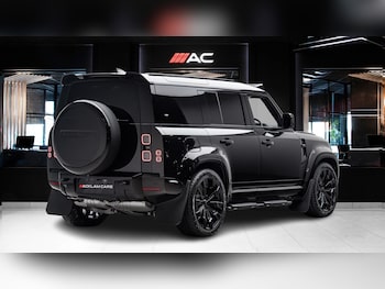 Used Land Rover Defender 2026 for sale - 79269501: Photo
