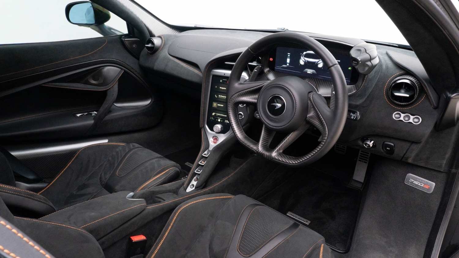 Used McLaren 750S 2024 for sale - 76615100: Photo 2