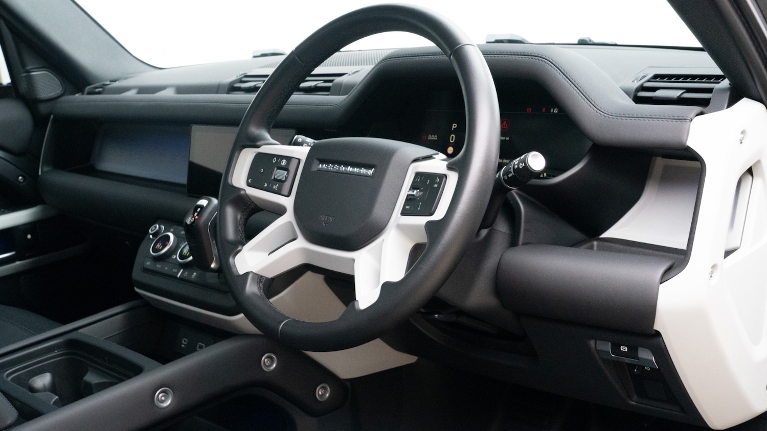 Used Land Rover Defender 2024 for sale - 76684329: Photo 21