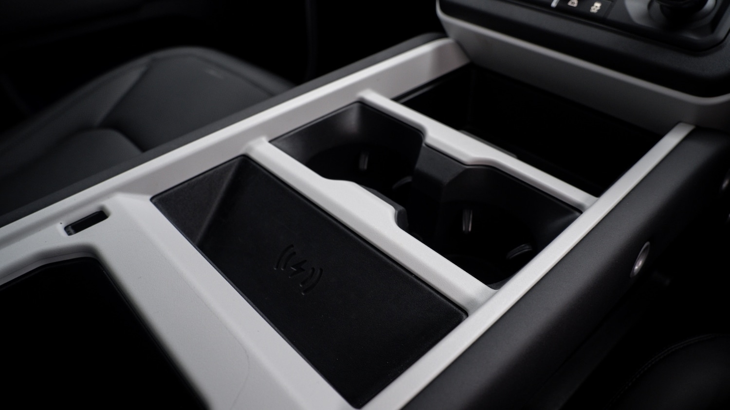 Used Land Rover Defender 2025 for sale - 77434873: Photo 36