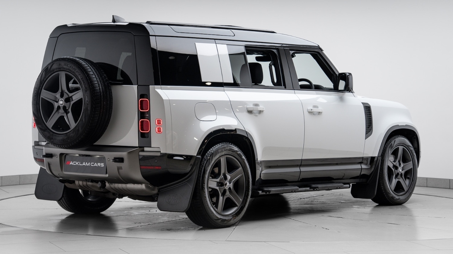 Used Land Rover Defender 2025 for sale - 77434873: Photo 6