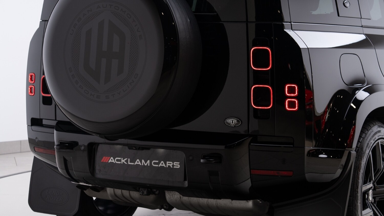 Used Land Rover Defender 2024 for sale - 78123087: Photo 11