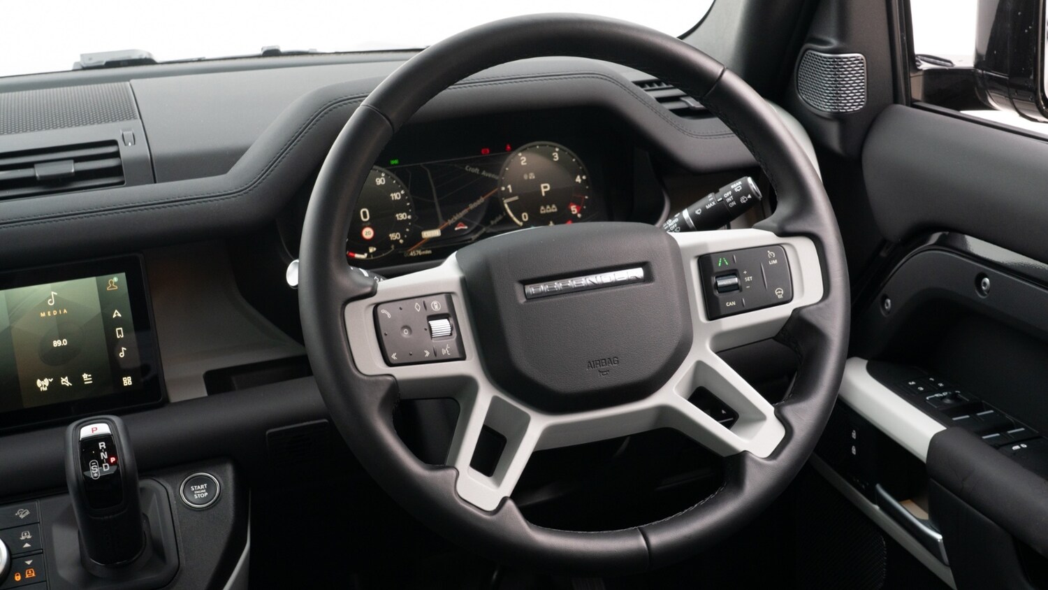 Used Land Rover Defender 2024 for sale - 78123087: Photo 17