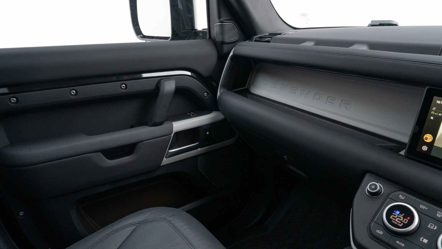 Used Land Rover Defender 2024 for sale - 78123087: Photo 30