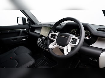 Used Land Rover Defender 2026 for sale - 78778887: Photo