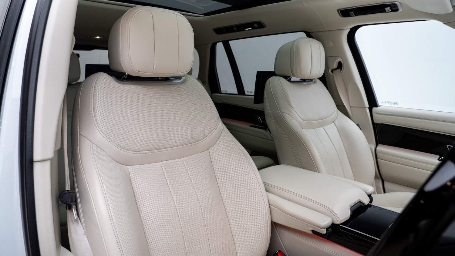 Used Land Rover Range Rover 2023 for sale - 77127501: Photo 3