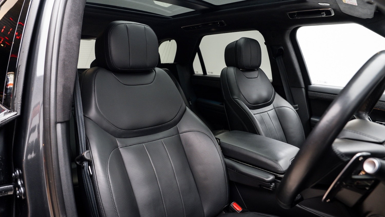 Used Land Rover Range Rover Sport 2023 for sale - 77614553: Photo 3