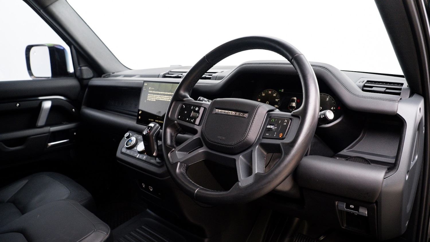 Used Land Rover Defender 2024 for sale - 76948519: Photo 19