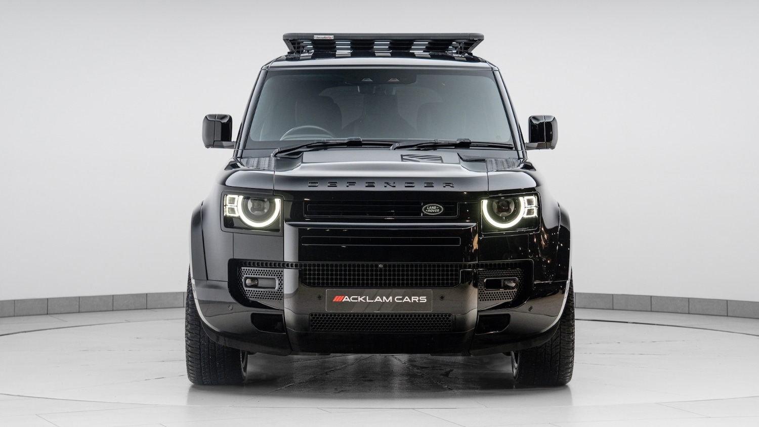 Used Land Rover Defender 2024 for sale - 76948519: Photo 27