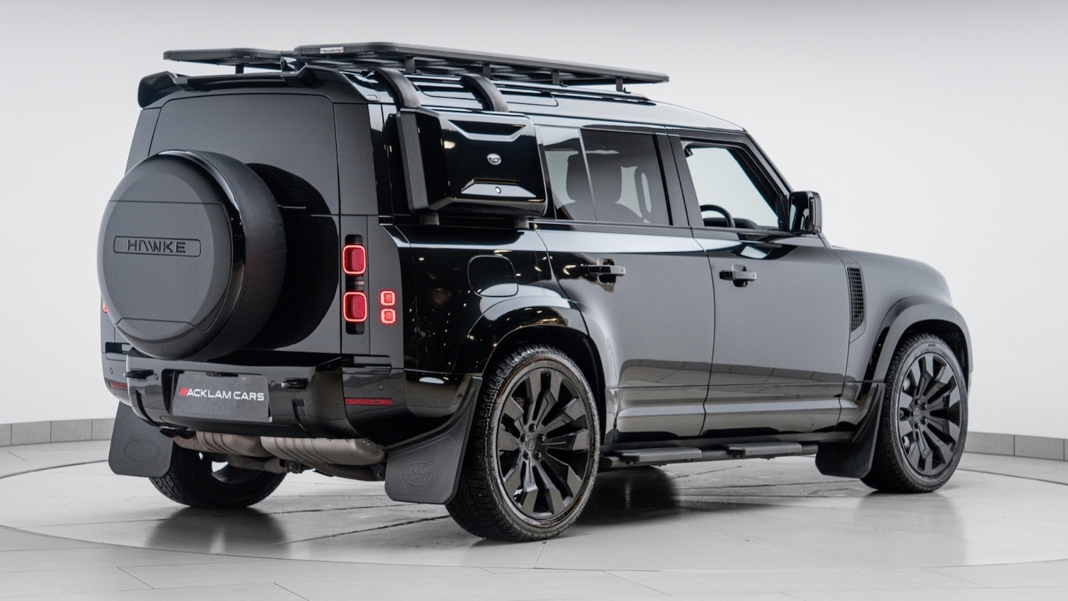 Used Land Rover Defender 2024 for sale - 76948519: Photo 7