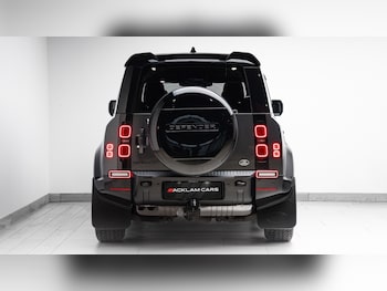 Used Land Rover Defender 2023 for sale - 77762816: Photo