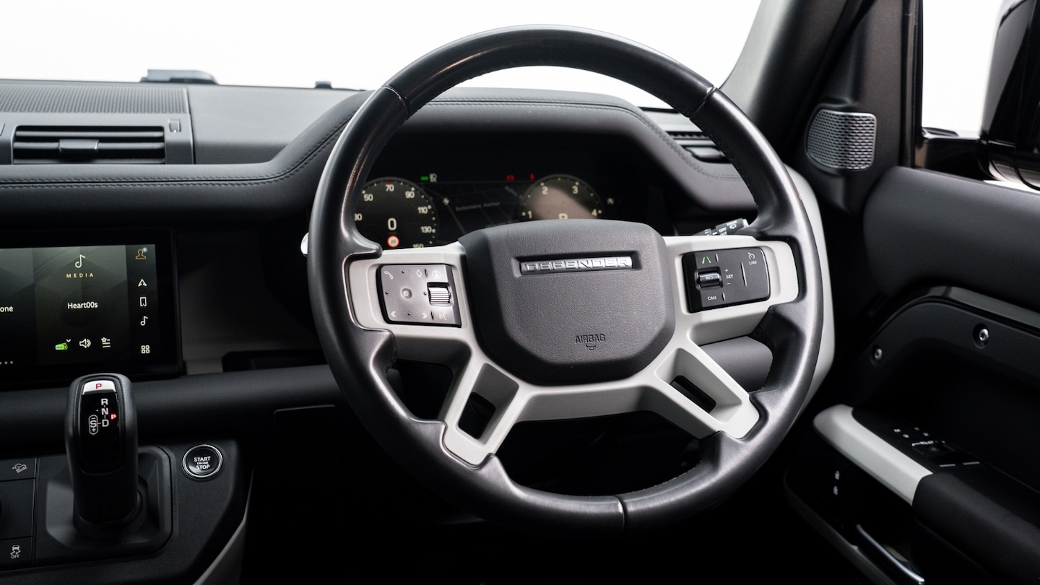 Used Land Rover Defender 2024 for sale - 78000112: Photo 12