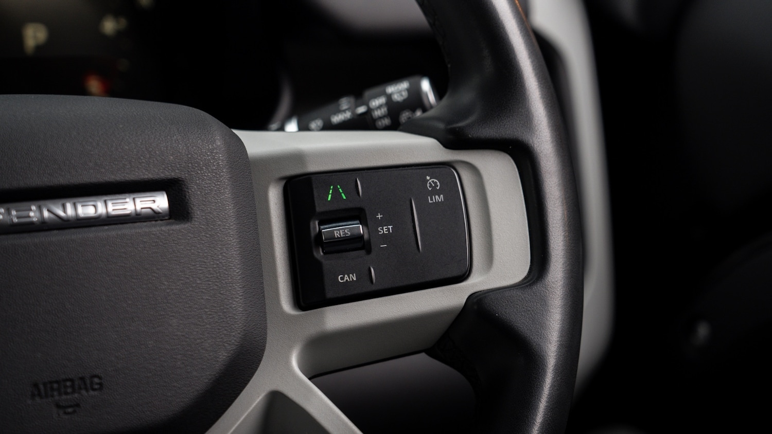 Used Land Rover Defender 2024 for sale - 78000112: Photo 14