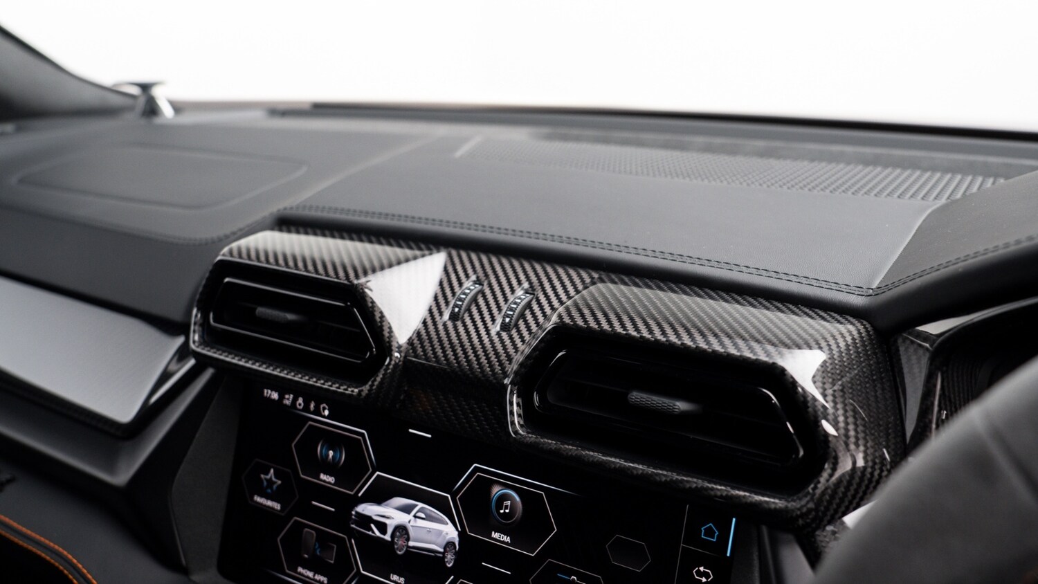 Used Lamborghini Urus 2025 for sale - 77786162: Photo 24