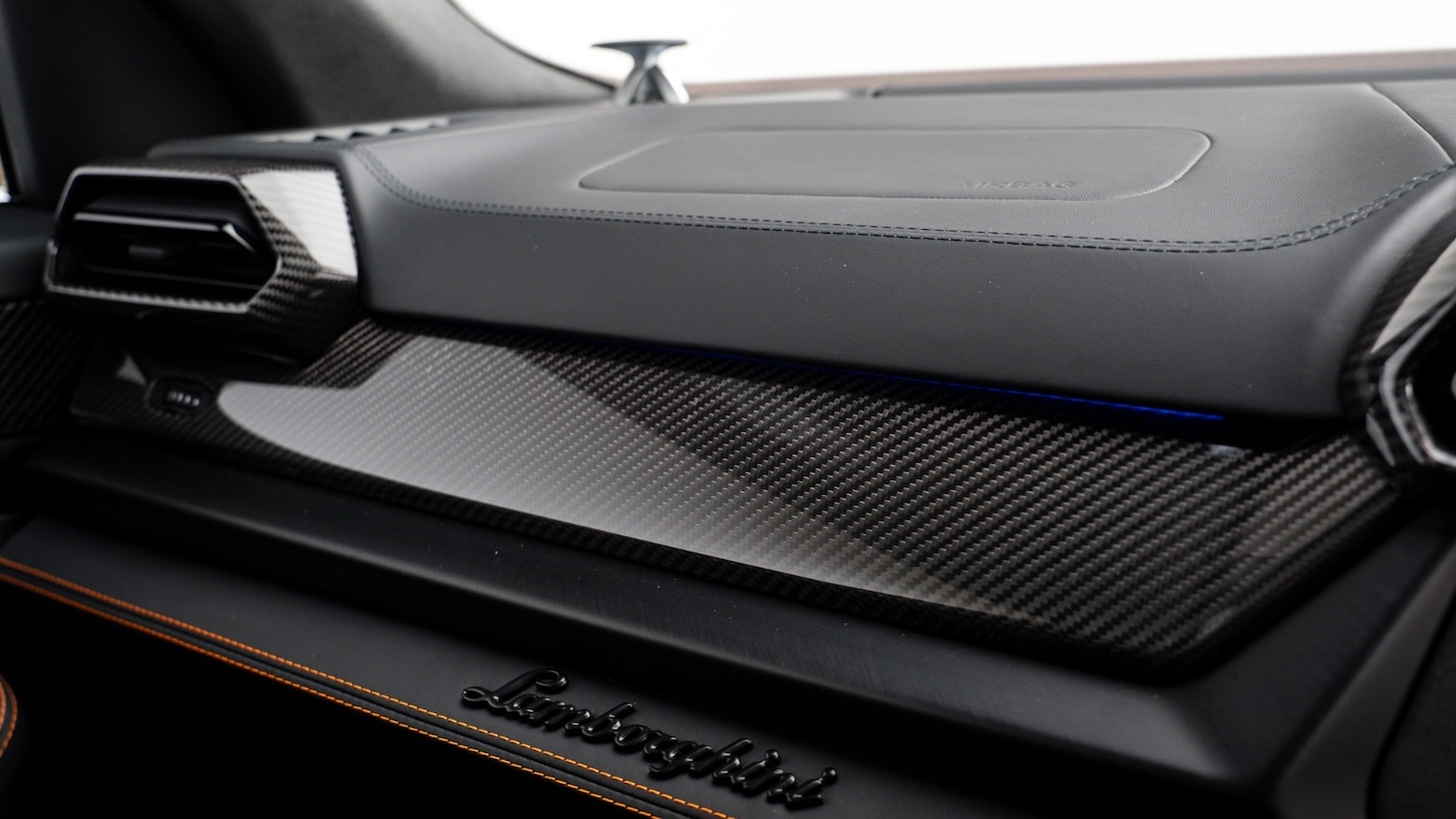 Used Lamborghini Urus 2025 for sale - 77786162: Photo 26