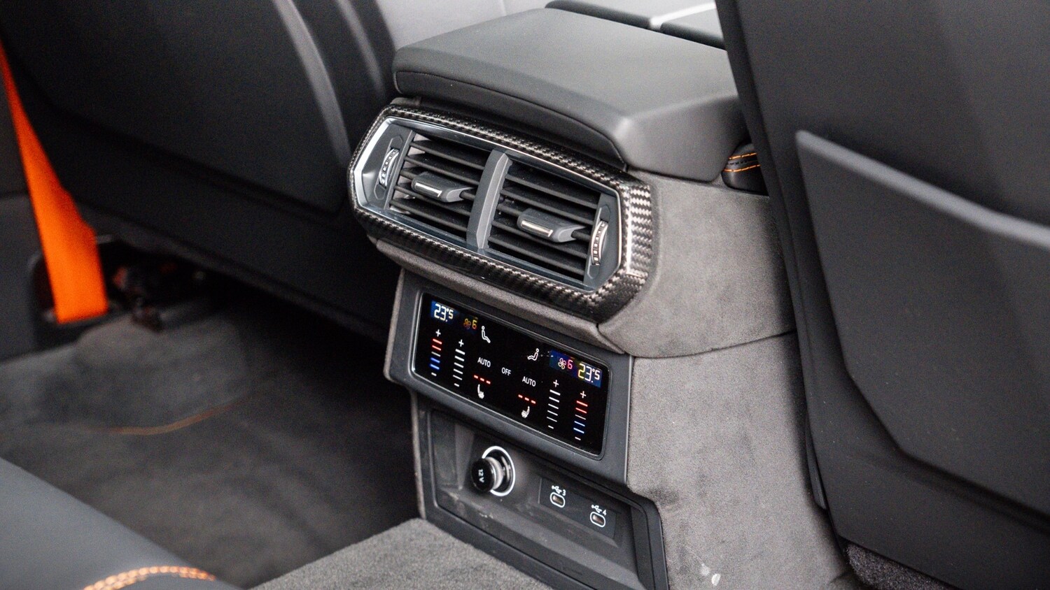 Used Lamborghini Urus 2025 for sale - 77786162: Photo 41