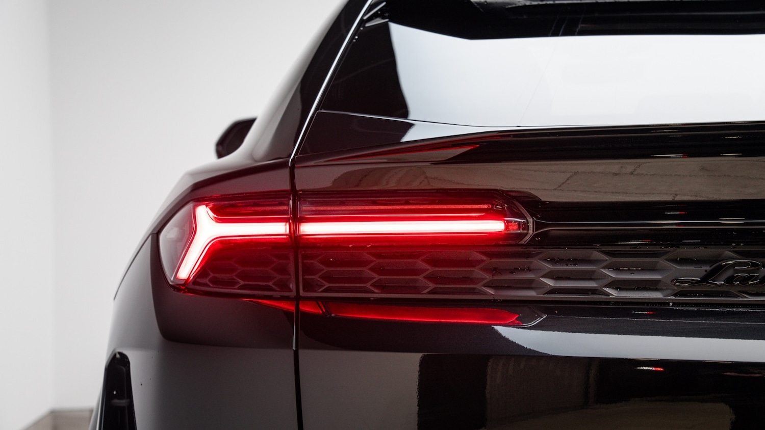 Used Lamborghini Urus 2025 for sale - 77786162: Photo 44