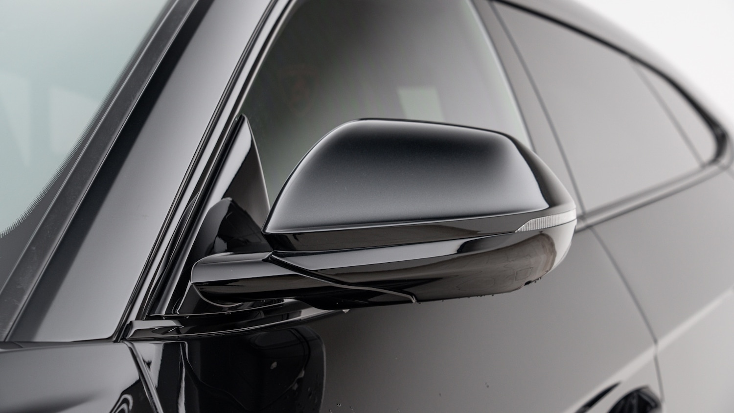 Used Lamborghini Urus 2025 for sale - 77786162: Photo 8