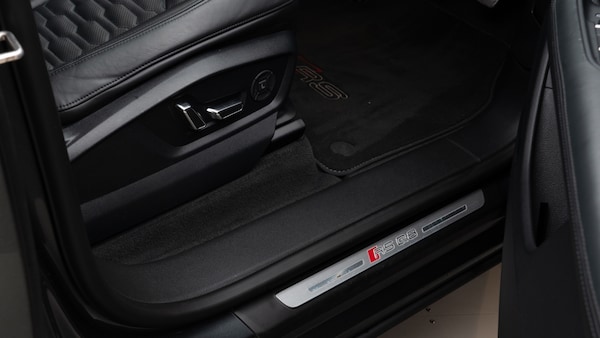 Used Audi RS Q8 2022 for sale - 76261721: Photo 27