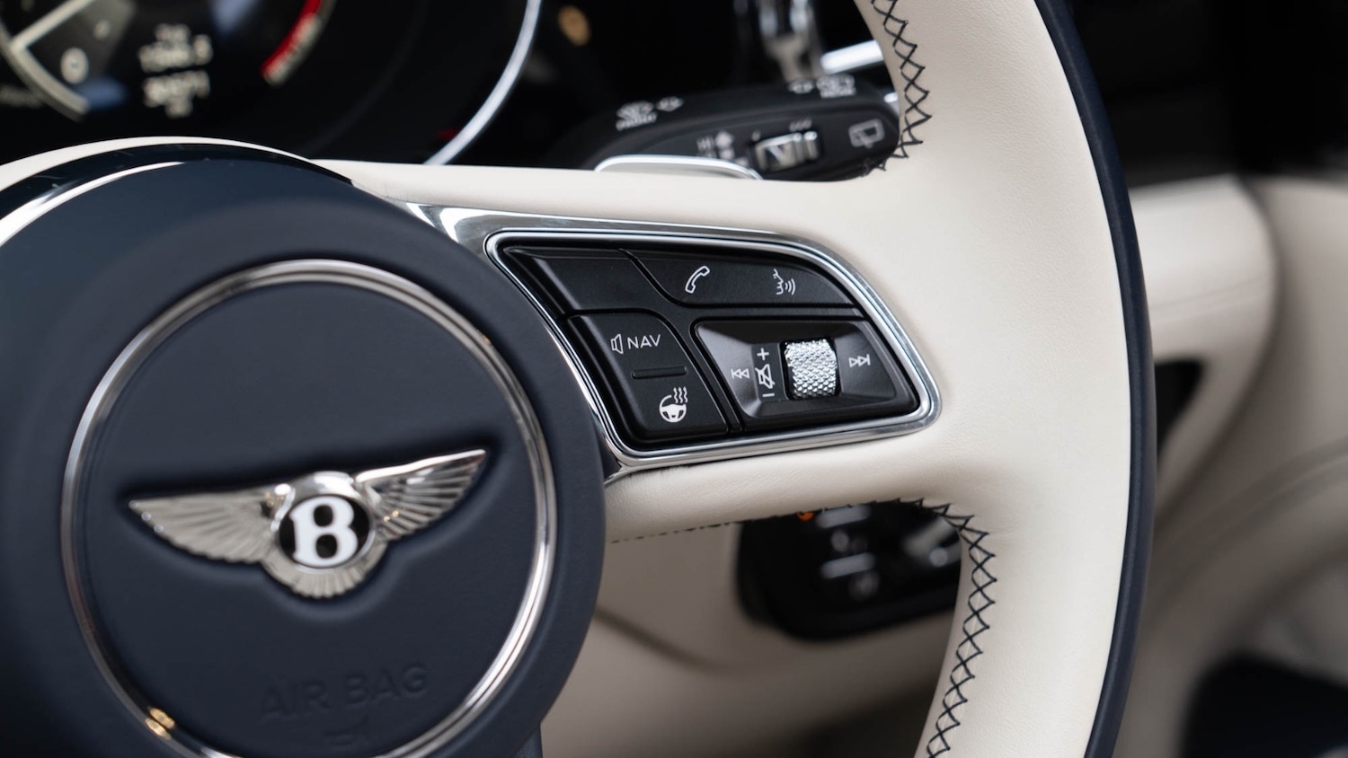 Used Bentley Bentayga 2022 for sale - 77630785: Photo 16