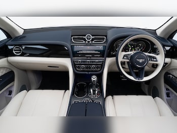 Used Bentley Bentayga 2022 for sale - 77630785: Photo