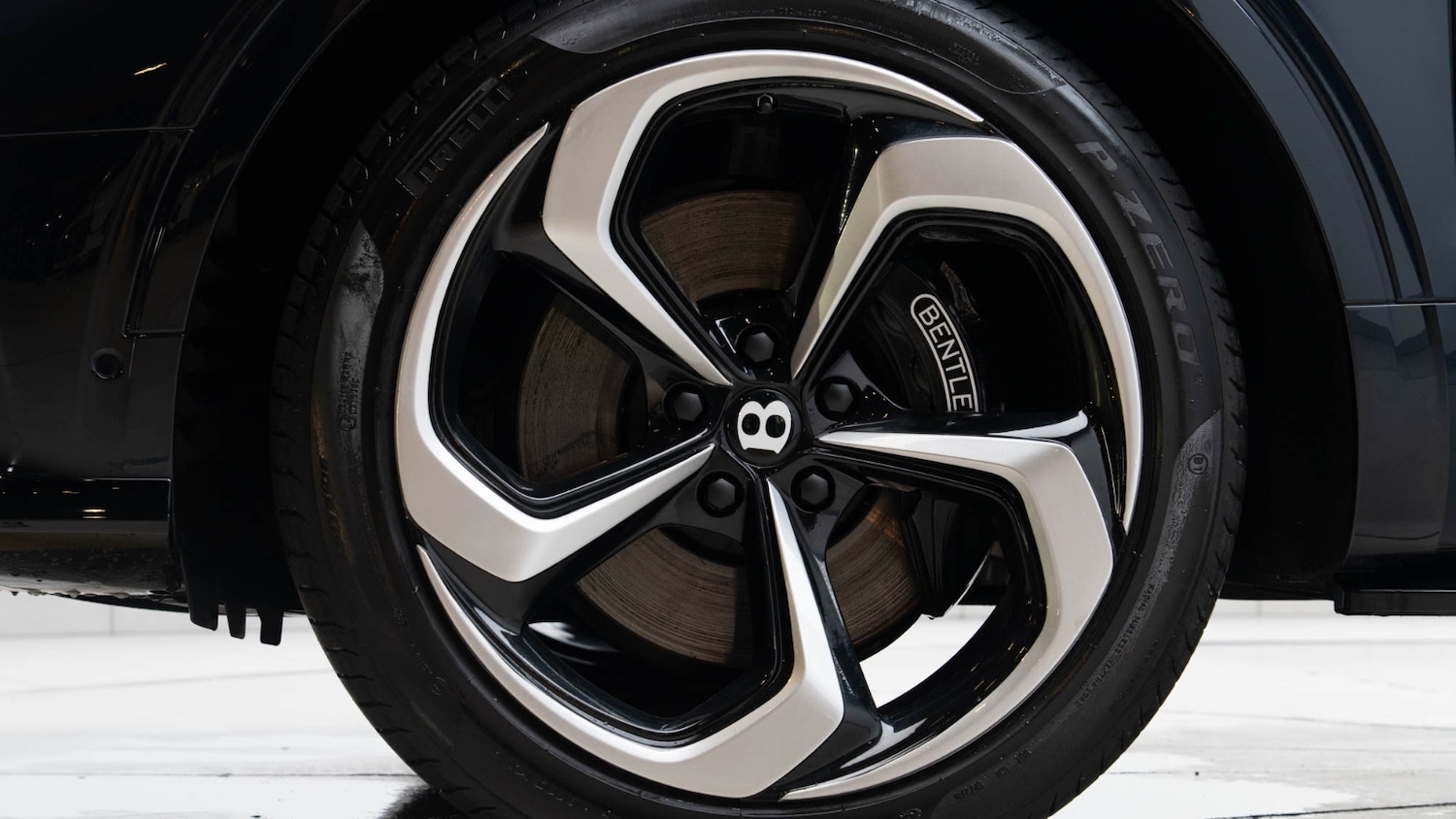 Used Bentley Bentayga 2022 for sale - 77630785: Photo 34