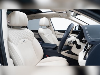 Used Bentley Bentayga 2022 for sale - 77630785: Photo