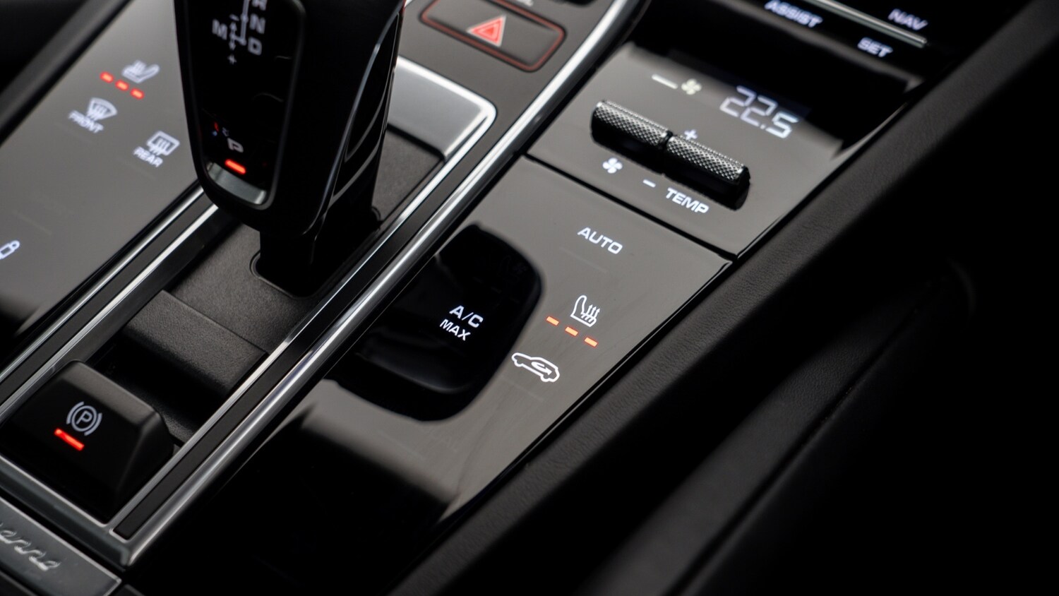 Used Porsche Cayenne 2023 for sale - 78102911: Photo 36