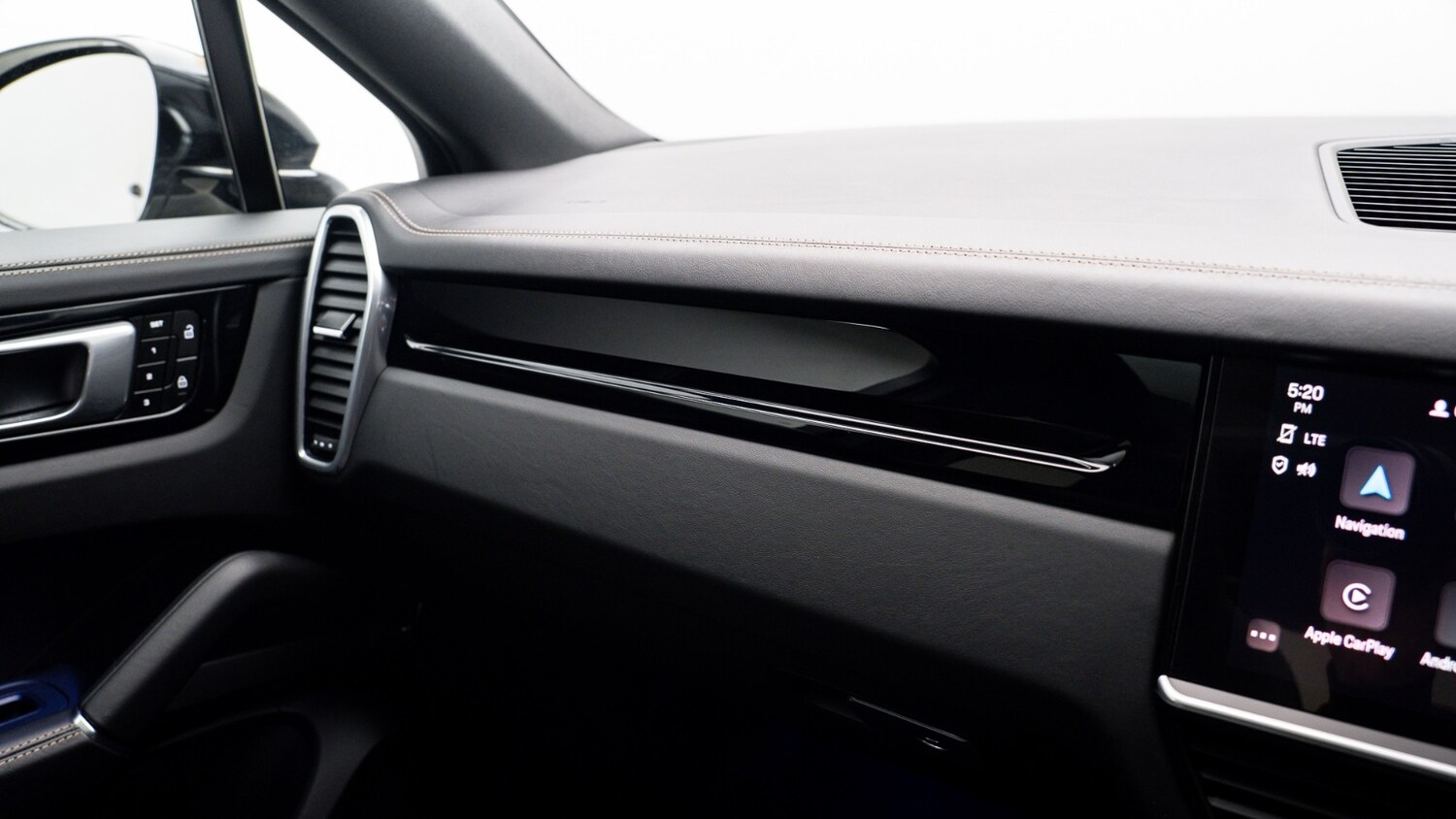 Used Porsche Cayenne 2023 for sale - 78102911: Photo 38