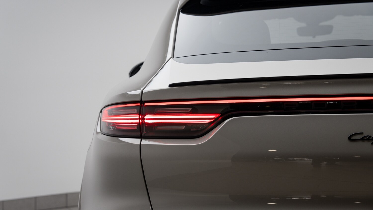 Used Porsche Cayenne 2023 for sale - 78102911: Photo 48