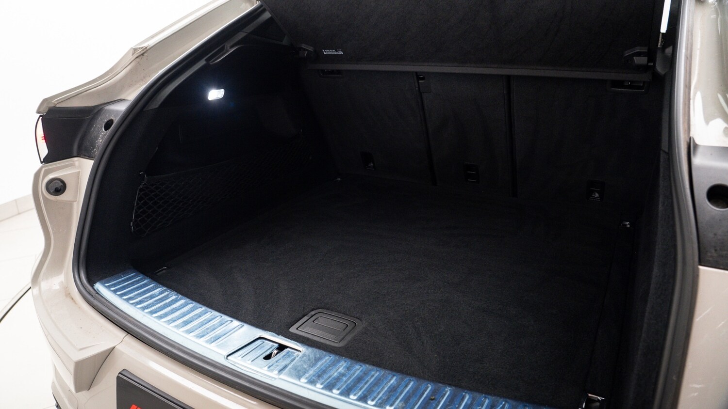 Used Porsche Cayenne 2023 for sale - 78102911: Photo 8