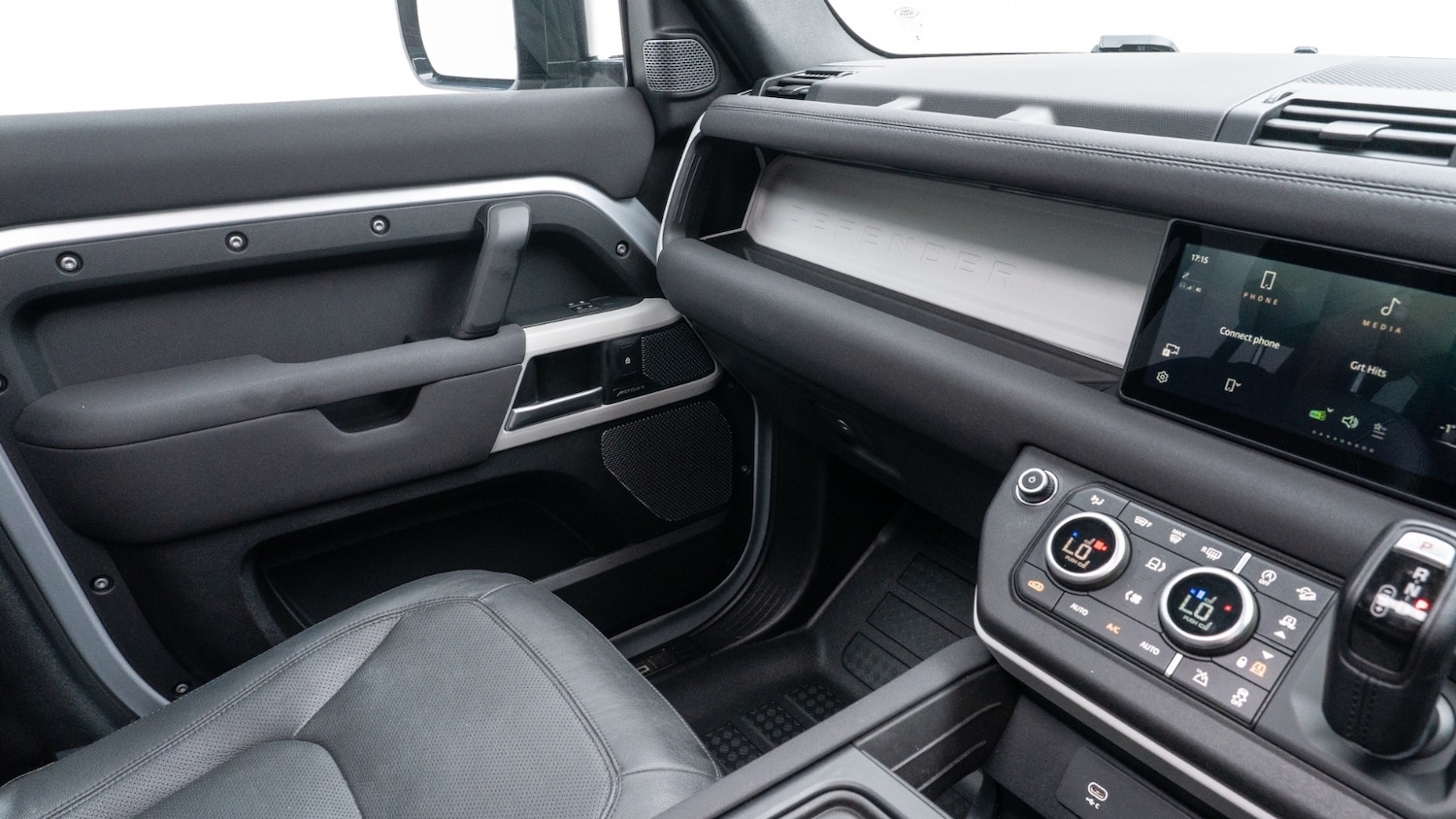 Used Land Rover Defender 2022 for sale - 76494042: Photo 29