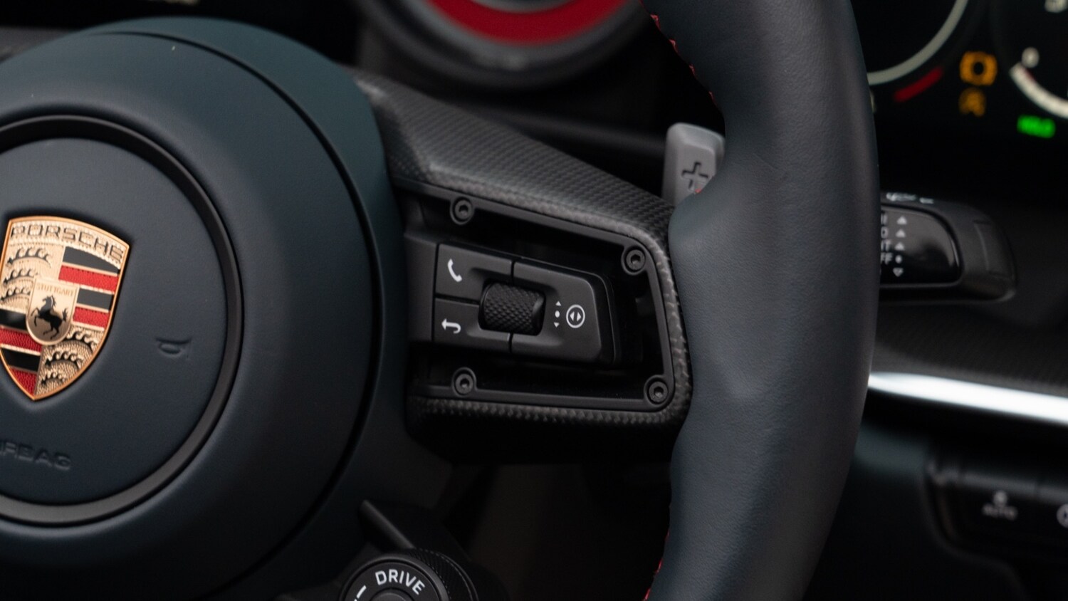 Used Porsche 911 2024 for sale - 76434680: Photo 16