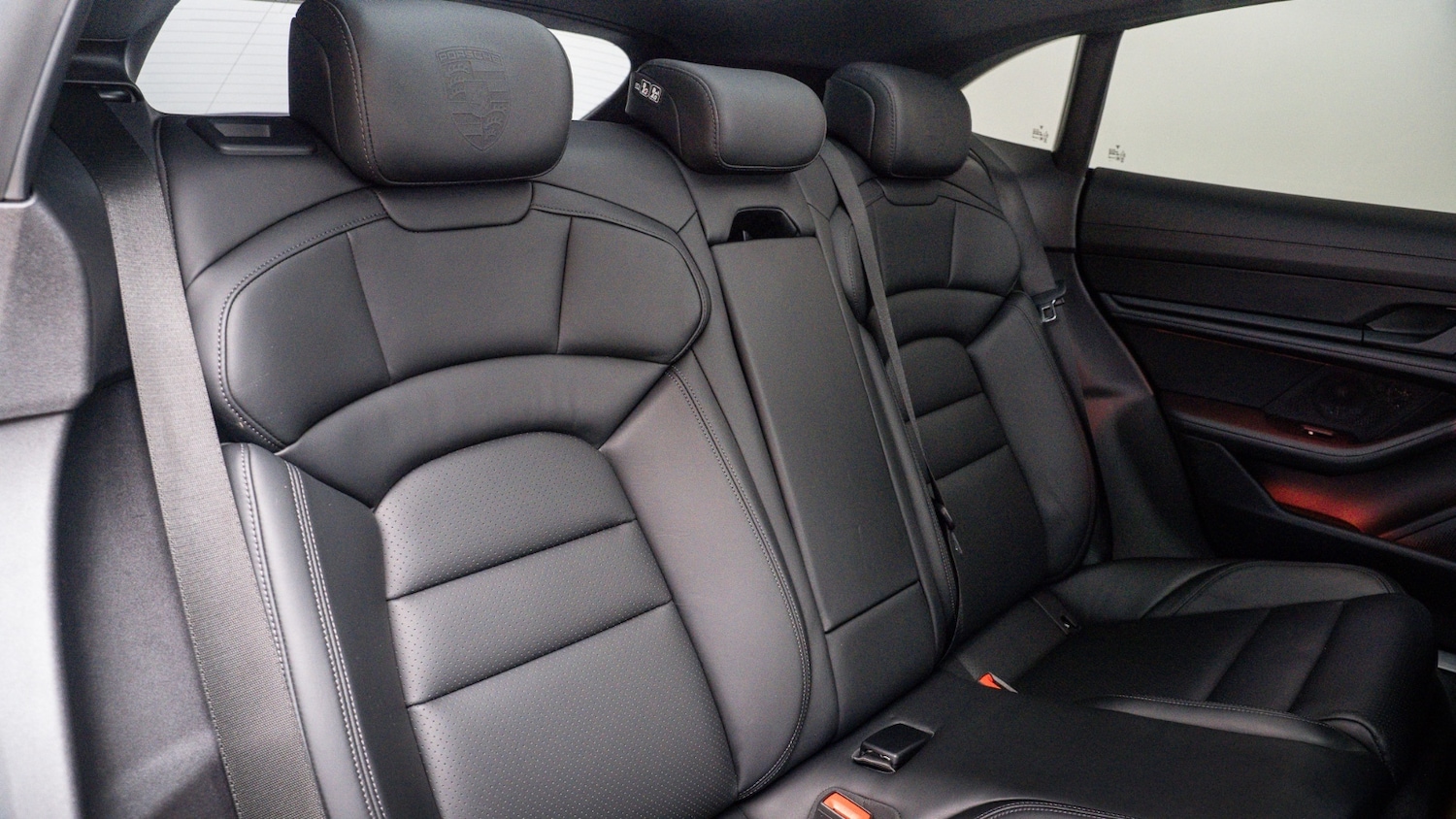 Used Porsche Taycan 2021 for sale - 77261564: Photo 10